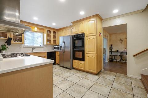 1712 E Parrish Ct, Visalia, CA 93292 photo 28