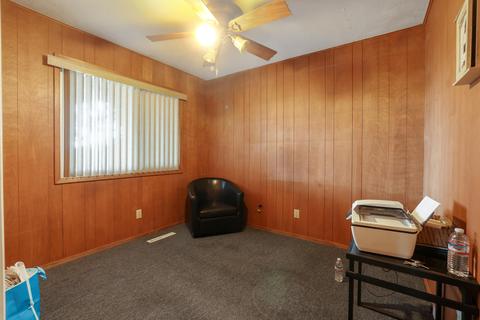1712 E Parrish Ct, Visalia, CA 93292 photo 70
