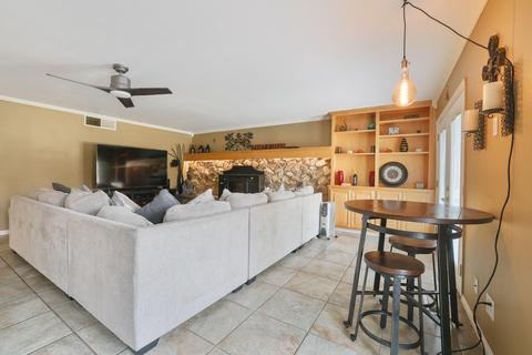 1712 E Parrish Ct, Visalia, CA 93292 photo 33