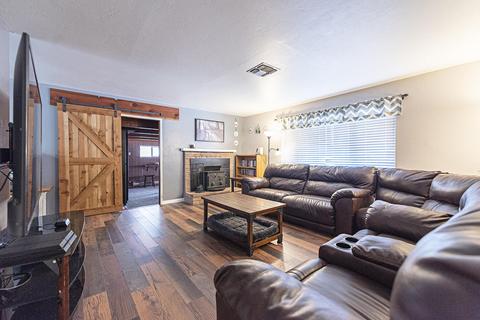 3148 E Duran Ave, Visalia, CA 93292 photo 7
