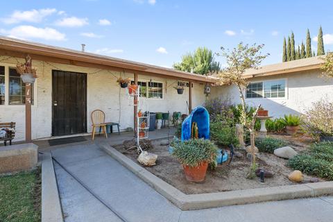 913 Banyan Dr, Lemoore, CA 93245 photo 3