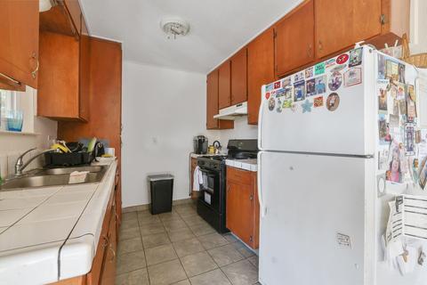 913 Banyan Dr, Lemoore, CA 93245 photo 8