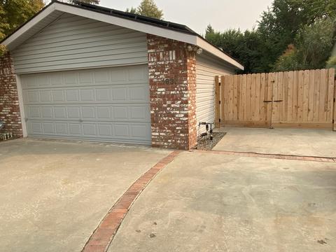 1937 E Mary Ave, Visalia, CA 93292 photo 4