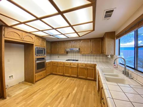 337 E La Vida Ave, Visalia, CA 93277 photo 11