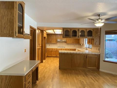 337 E La Vida Ave, Visalia, CA 93277 photo 6