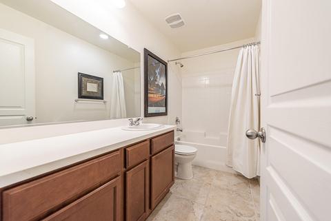 3749 E Cypress Ave, Visalia, CA 93292 photo 26