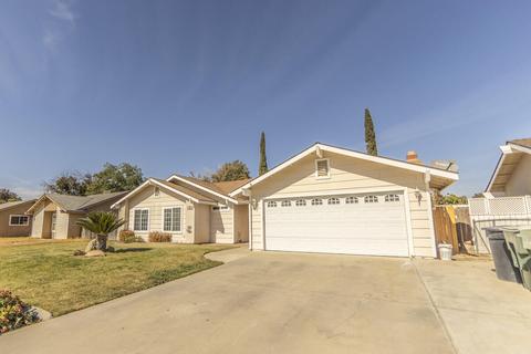 938 Murphy Dr, Lemoore, CA 93245 photo 3