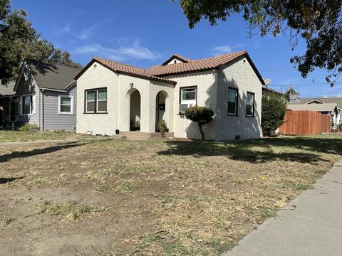 504 W D St, Lemoore, CA 93245 photo 1