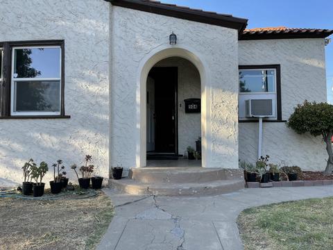 504 W D St, Lemoore, CA 93245 photo 4