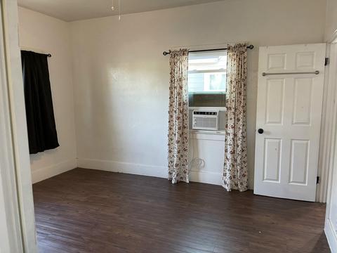 504 W D St, Lemoore, CA 93245 photo 10