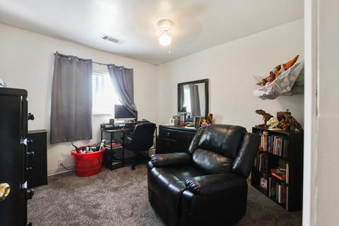 1425 E Cypress Ave, Tulare, CA 93274 photo 15