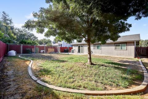 1425 E Cypress Ave, Tulare, CA 93274 photo 21