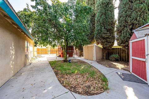 643 Mike Ln, Lemoore, CA 93245 photo 24