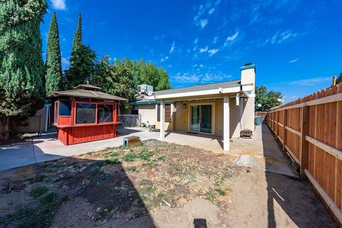643 Mike Ln, Lemoore, CA 93245 photo 21