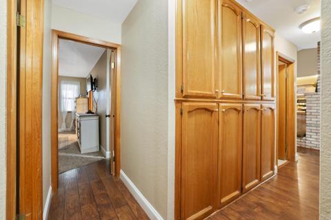 1908 S Stevenson Ct, Visalia, CA 93277 photo 27
