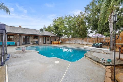 1908 S Stevenson Ct, Visalia, CA 93277 photo 44