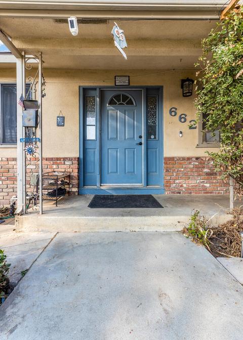 662 Meadow Ln, Lemoore, CA 93245 photo 4