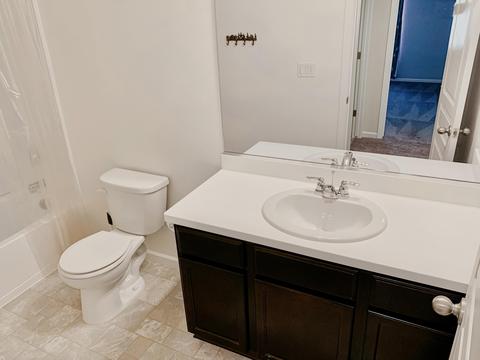 445 Ruby Dr, Lemoore, CA 93245 photo 18