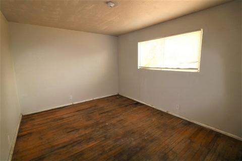 856 S Ann, Tulare, CA 93274 photo 17