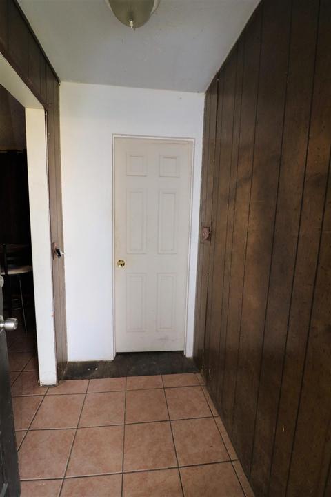 856 S Ann, Tulare, CA 93274 photo 3