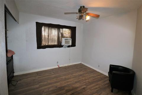 856 S Ann, Tulare, CA 93274 photo 15
