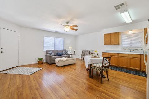 3039 S Oak Park St, Visalia, CA 93277 photo 42