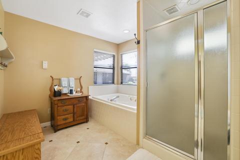 3039 S Oak Park St, Visalia, CA 93277 photo 31