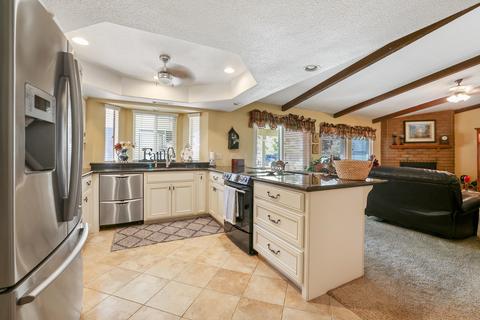 3039 S Oak Park St, Visalia, CA 93277 photo 17