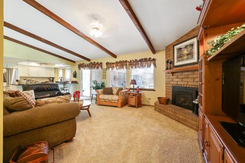 3039 S Oak Park St, Visalia, CA 93277 photo 12