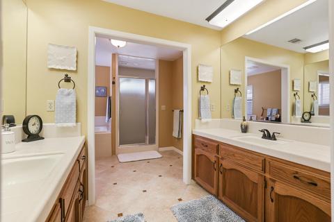 3039 S Oak Park St, Visalia, CA 93277 photo 29