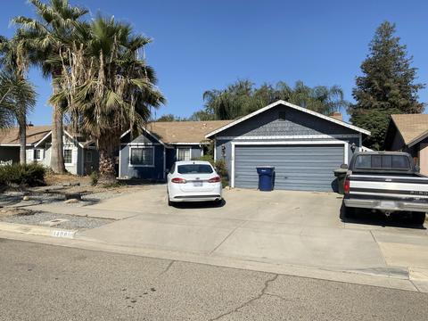 1408 E Brea Ave, Tulare, CA 93274 photo 2