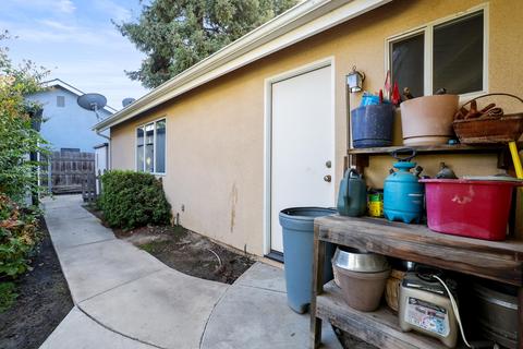 2902 S Bridge St, Visalia, CA 93277 photo 69