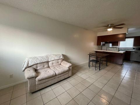 718 S Garden St, Visalia, CA 93277 photo 12