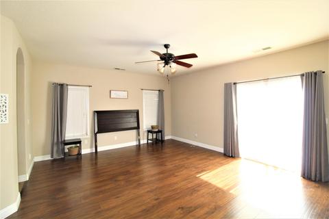 3343 E Grove Ave, Visalia, CA 93292 photo 10