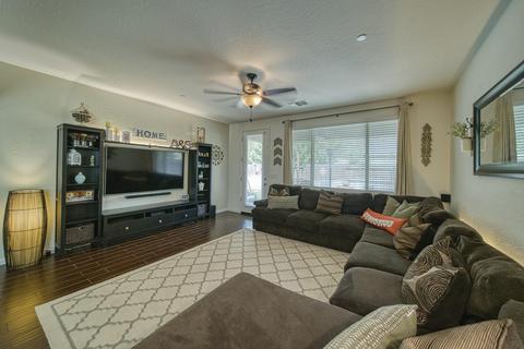 3948 E Cherry Ave, Visalia, CA 93292 photo 8