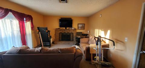 955 Patsy St, Porterville, CA 93257 photo 8