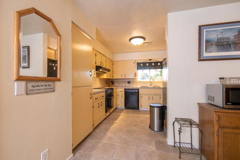 134 9th St, Clovis, CA 93612 photo 8