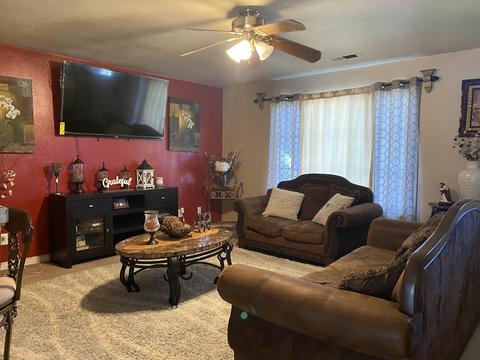 1728 E Olive Way, Dinuba, CA 93618 photo 5