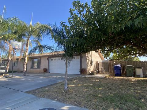 1728 E Olive Way, Dinuba, CA 93618 photo 2