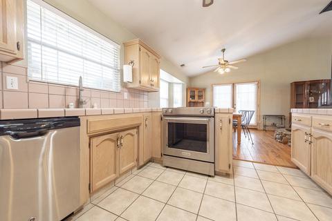 30556 Mehrten Dr, Exeter, CA 93221 photo 21