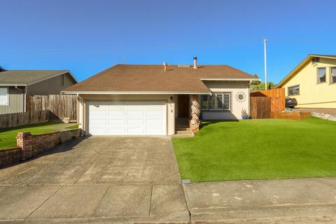 3854 Lissa Dr, Eureka, CA 95503 photo 2