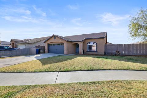 693 Crescent Ln, Lemoore, CA 93245 photo 3