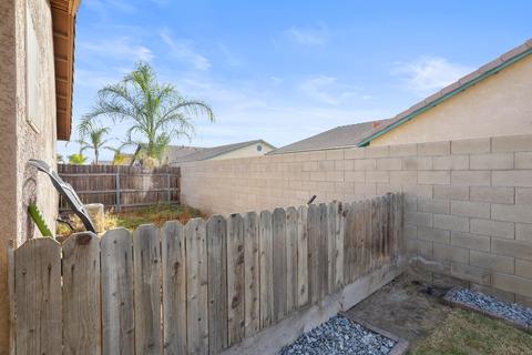 693 Crescent Ln, Lemoore, CA 93245 photo 33