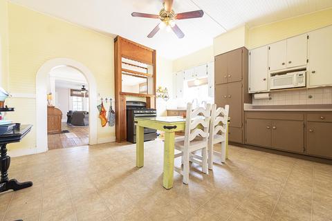240 S D St, Exeter, CA 93221 photo 13