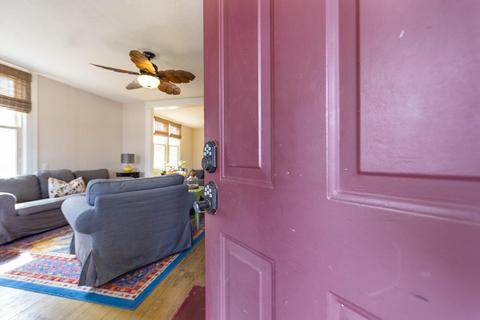 240 S D St, Exeter, CA 93221 photo 6