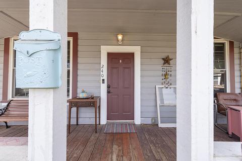 240 S D St, Exeter, CA 93221 photo 3