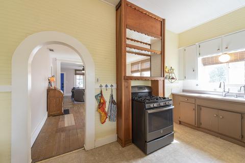 240 S D St, Exeter, CA 93221 photo 15