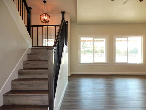 30669 Hamilton Dr, Exeter, CA 93221 photo 22
