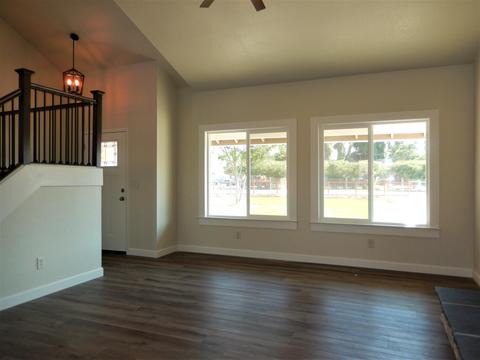 30669 Hamilton Dr, Exeter, CA 93221 photo 8