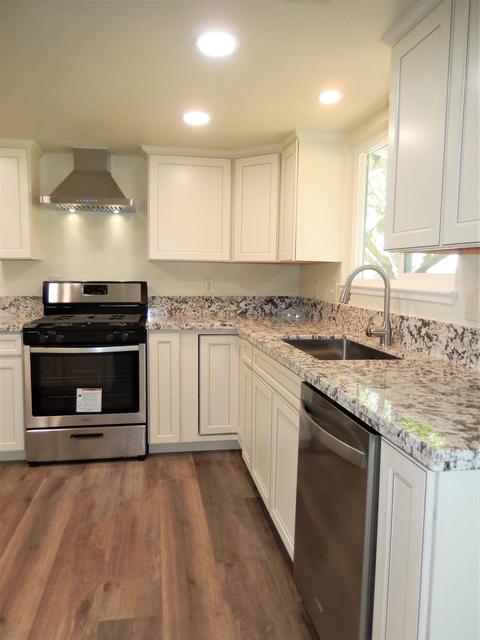 30669 Hamilton Dr, Exeter, CA 93221 photo 3